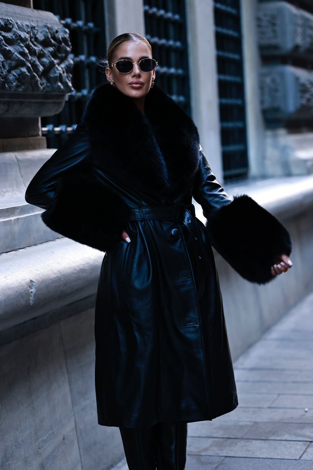 Kabát Leather čierna