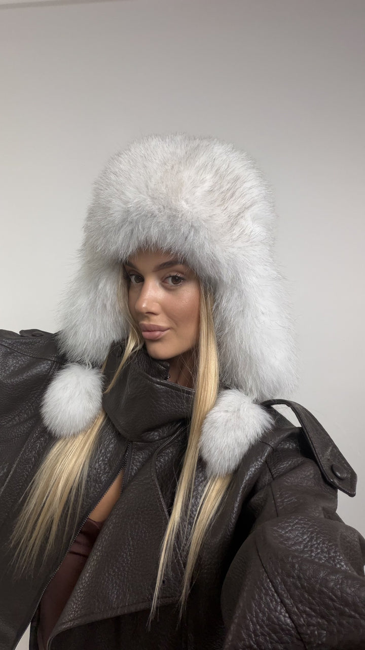 UŠIANKA SNOW | LELUX KIRANIM
